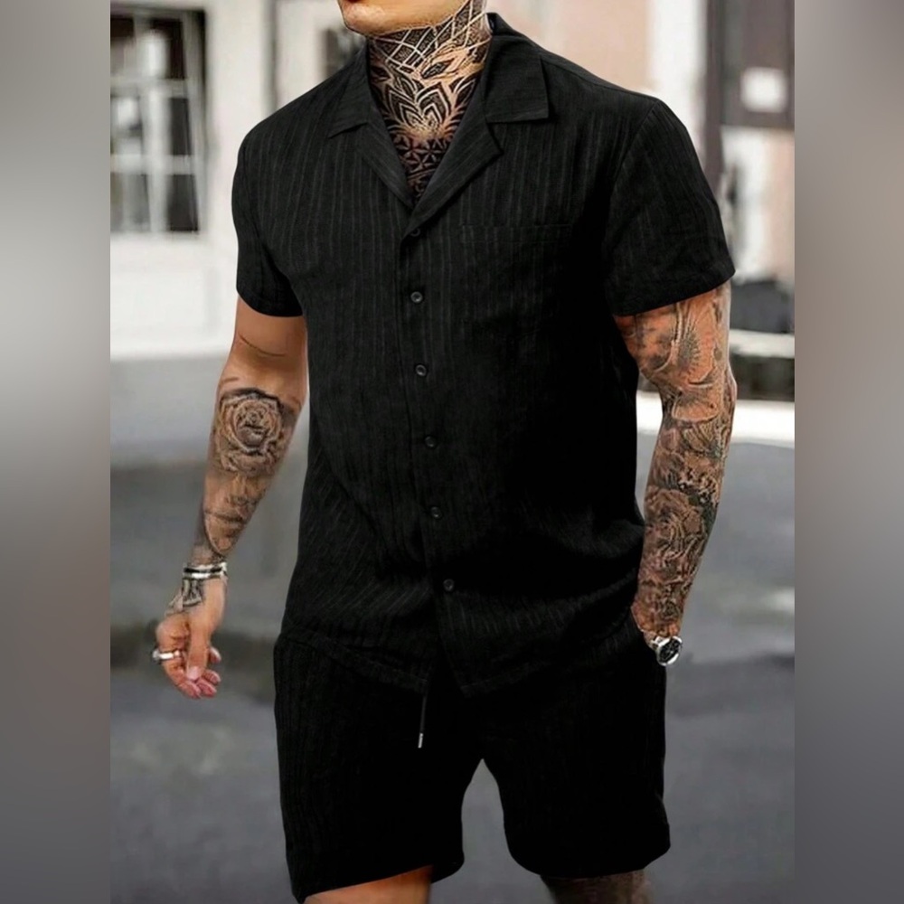 Men’s shirt and short pair